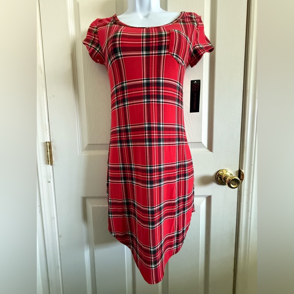 No Boundaries Red Flannel Sheath Mini Dress Cap Sleeve